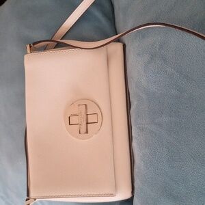 Kate Spade Newbury Lane Sally crossbody. Cream color